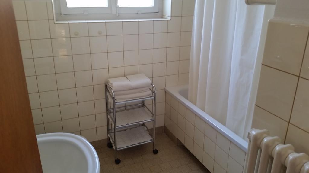 Casa Angela Apartment Локарно Стая снимка